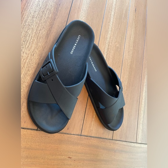 Lucky Brand sandals - Picture 1 of 6